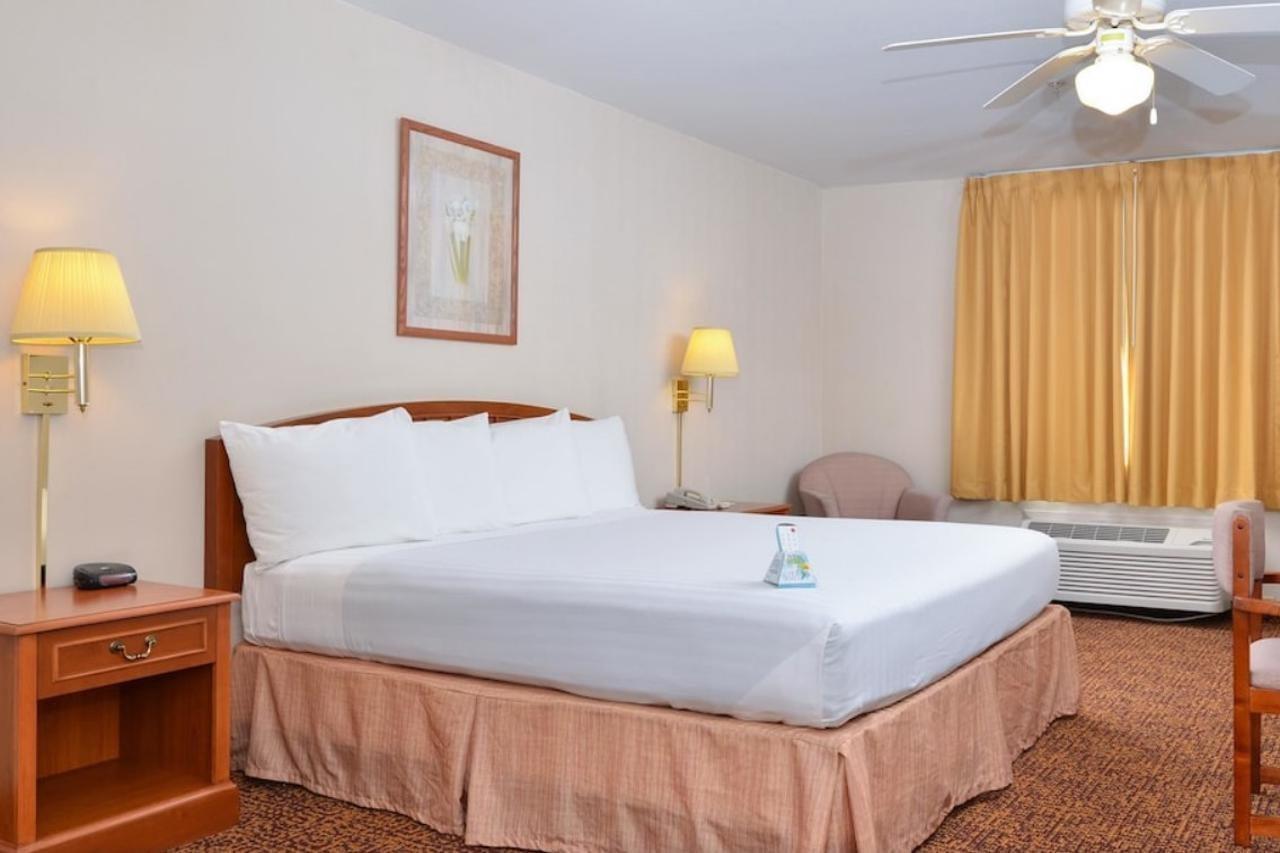 Americas Best Value Inn Westmorland Exterior foto