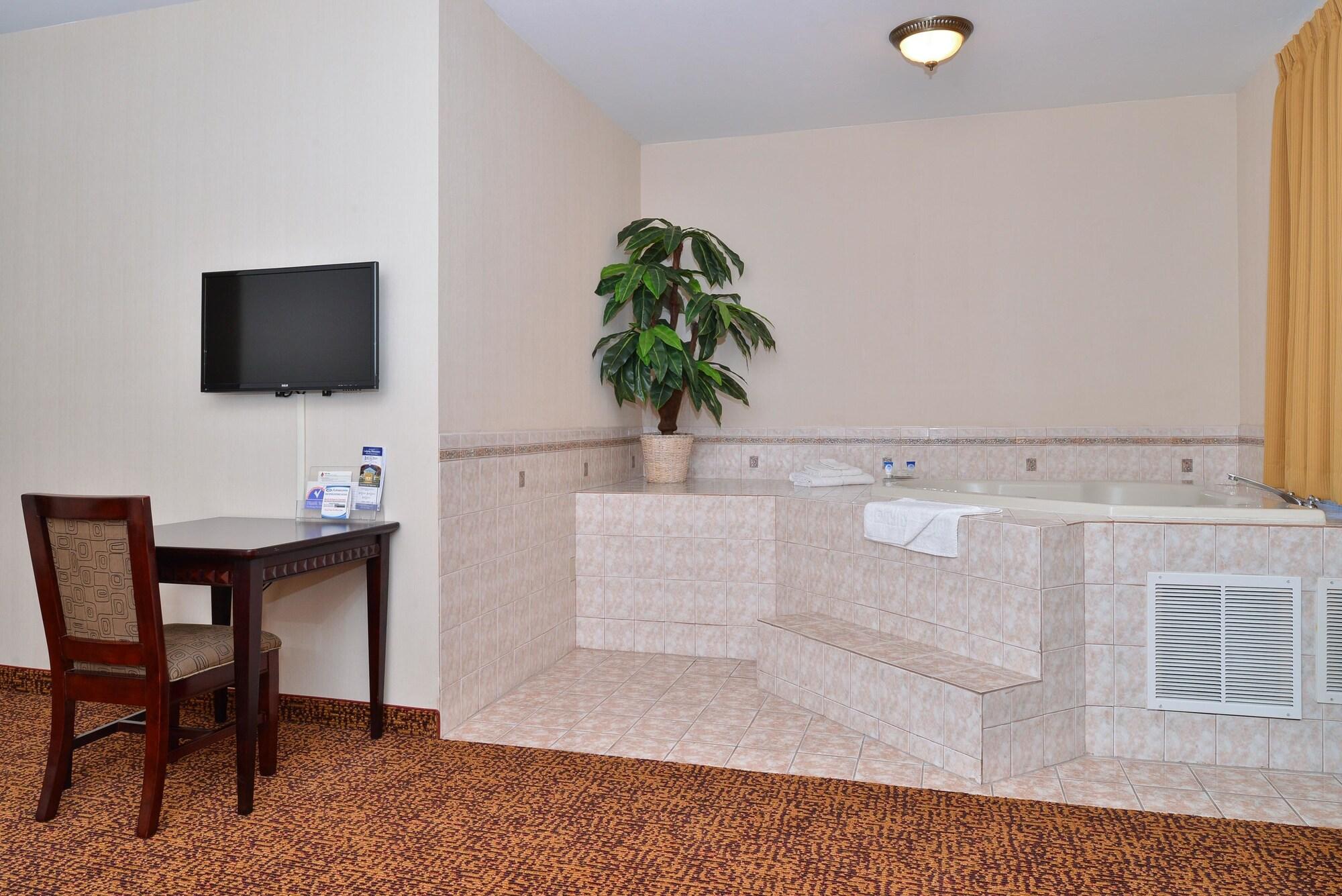 Americas Best Value Inn Westmorland Exterior foto