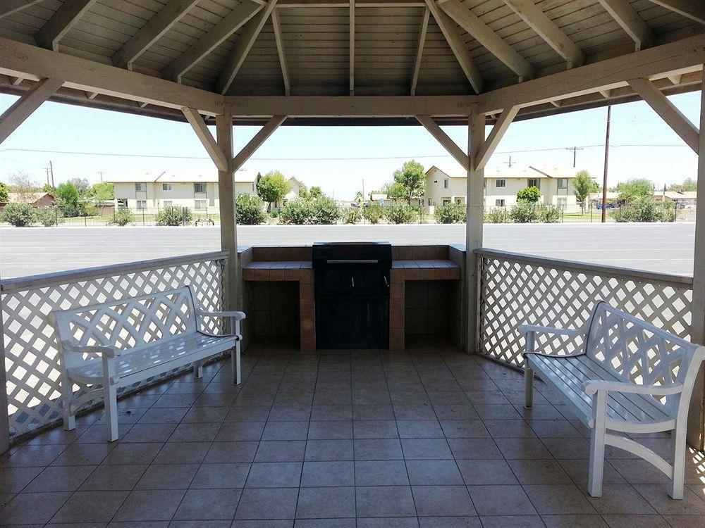 Americas Best Value Inn Westmorland Exterior foto