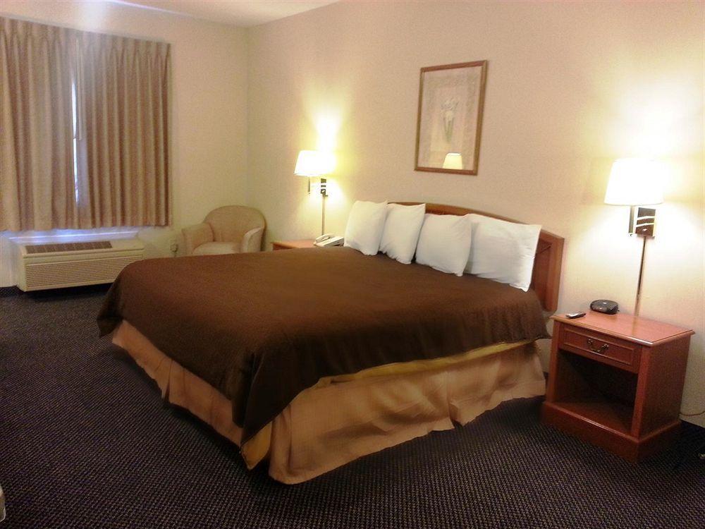 Americas Best Value Inn Westmorland Exterior foto